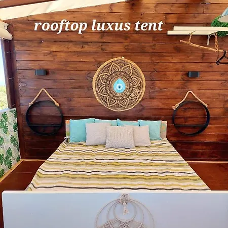 Dream Tiny House Or Luxus Tent With Pool Сasa de vacaciones *
