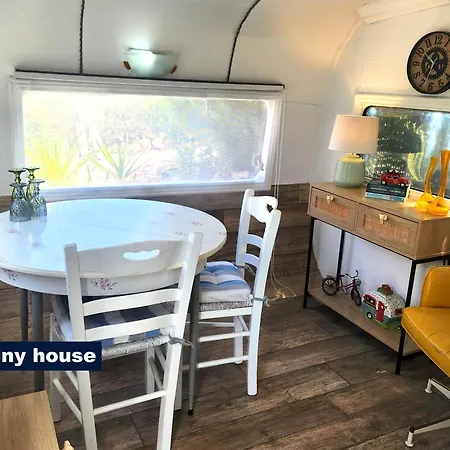 Сasa de vacaciones Dream Tiny House Or Luxus Tent With Pool
